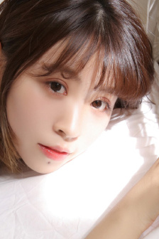XXX摘花处破女疼痛